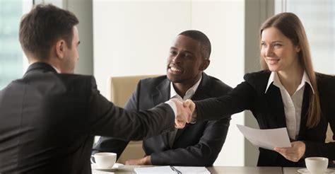 Top Strategies for Maximizing Your Networking Group Experience: Tips for Building Valuable Professional Connections