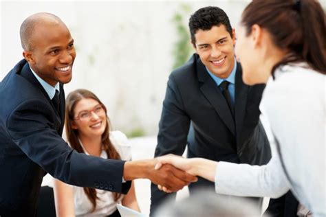 Top Strategies for Maximizing Your Networking Group Experience: Tips for Building Valuable Professional Connections